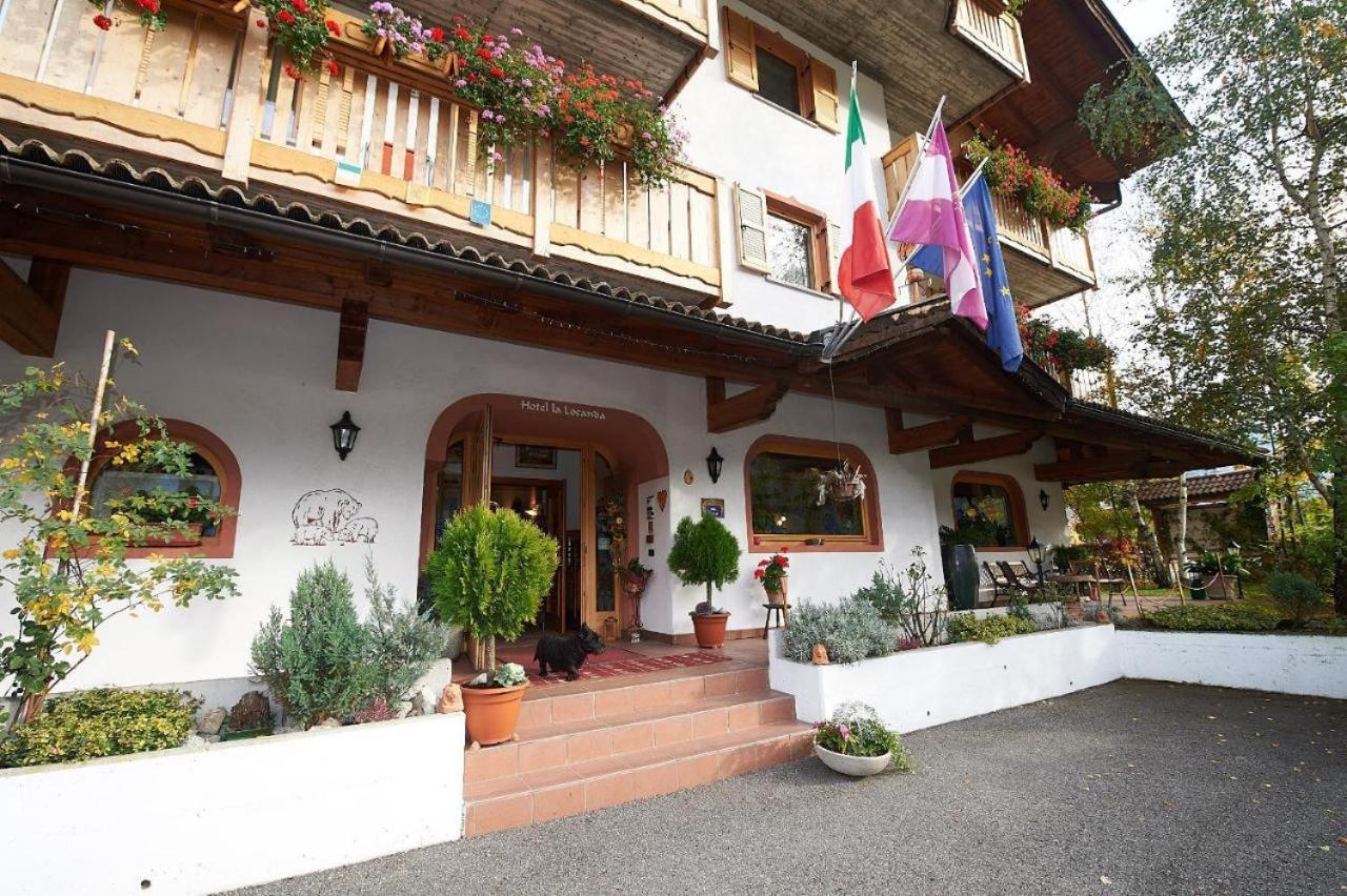 Hotel La Locanda ピンツォーロ エクステリア 写真
